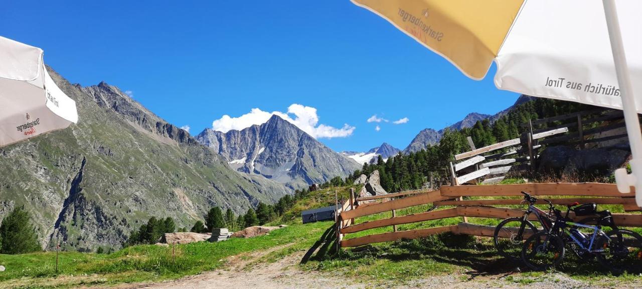 Apart Maro Längenfeld Exteriör bild