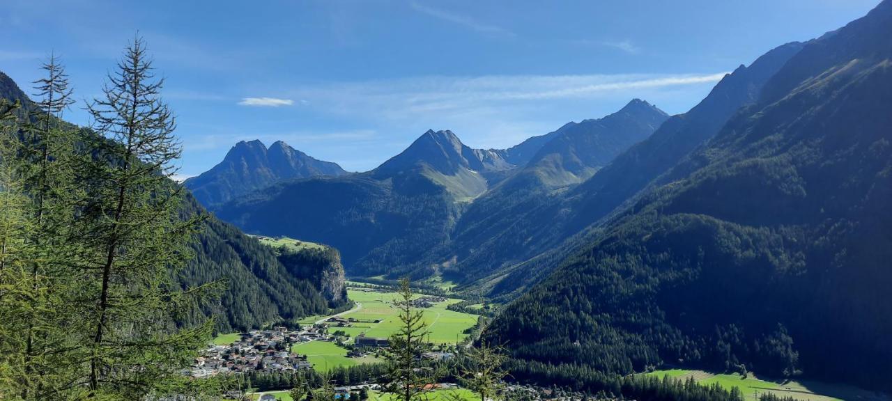 Apart Maro Längenfeld Exteriör bild